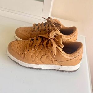 Nike Women's Wheat Dunks - Size 6.5 New